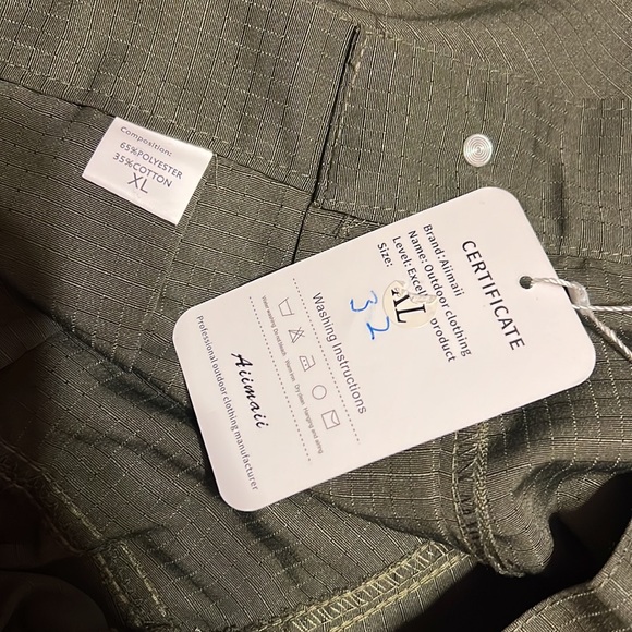 XL Mens Aimaii Shorts - Picture 6 of 6